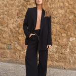 Straight-Tailored Pants with Golden Chain Belt